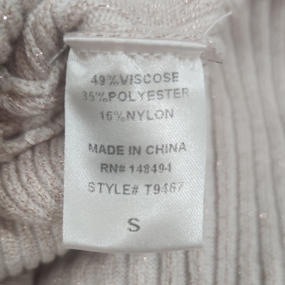 Windsor Light Pink Ribbed Knit Top - Picture 11 of 14